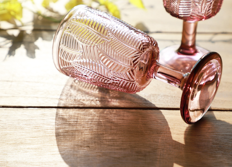 Χρωματιστό κρυστάλλινο ποτήρι κρασιού μηχανή κύλικας πιεσμένο γυάλινο κύπελλο (1)