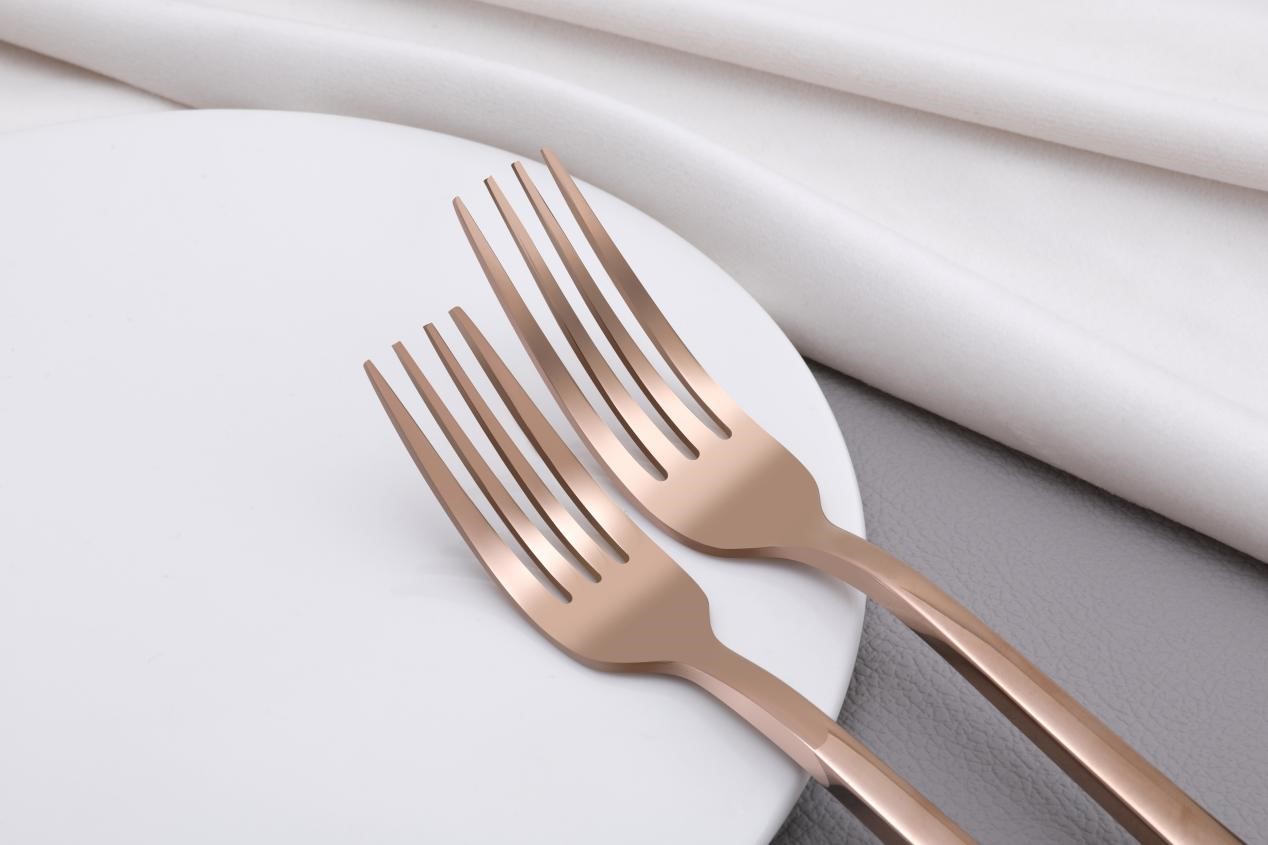 kutsilyo para sa kasal na tinidor na kutsara set ng flatware 8