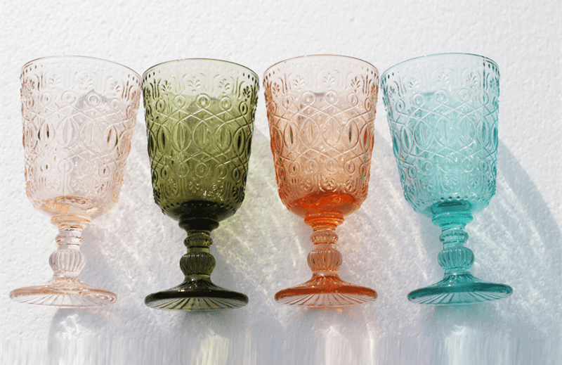 Wholesale auspicious cloud relief pattern colored crystal wine glass cup1 (1)