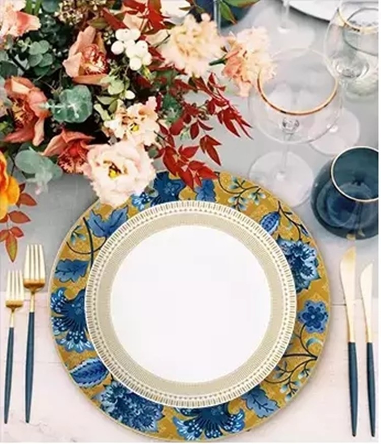 gold rimmed wedding bone china plate set-6